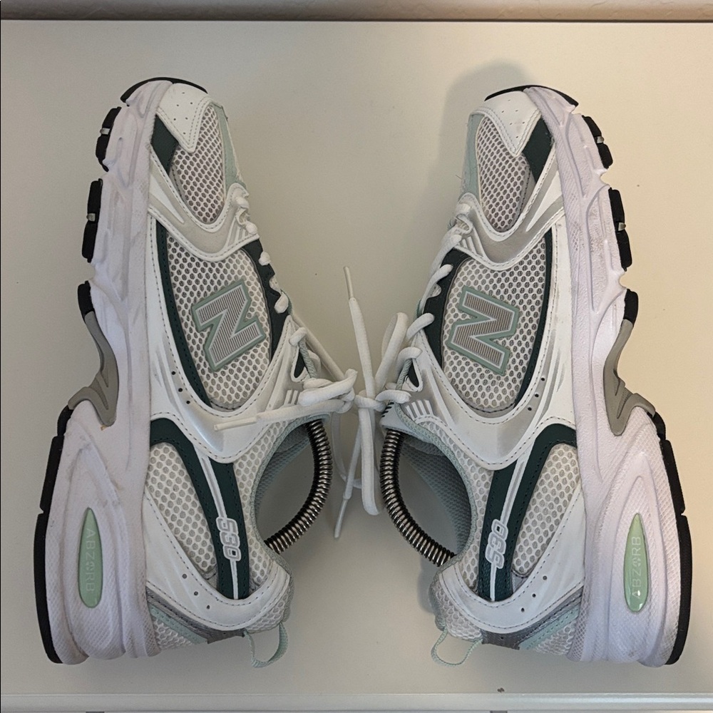 New Balance White and Teal Sneakers